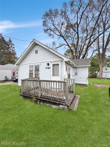 4065 Pringle Avenue, Burton, MI 48529