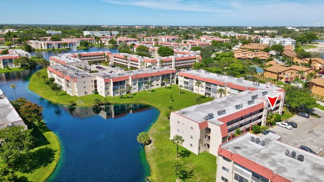 2751 E Sunrise Lakes Drive 204, Sunrise, FL 33322