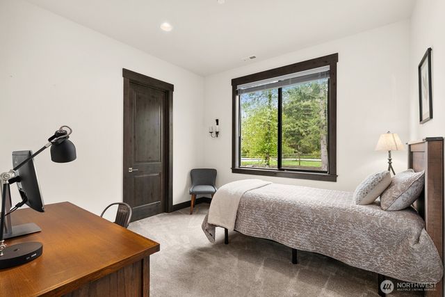 35945 SE 49th Street, Fall City, WA 98024