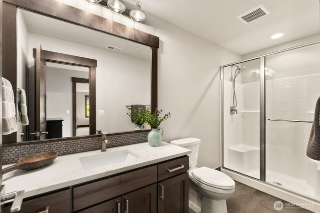 35945 SE 49th Street, Fall City, WA 98024