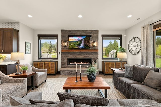 35945 SE 49th Street, Fall City, WA 98024