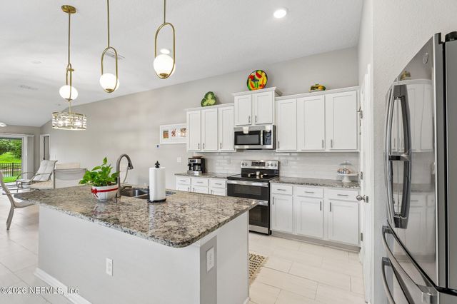 8153 MEADOW WALK Lane, Jacksonville, FL 32256