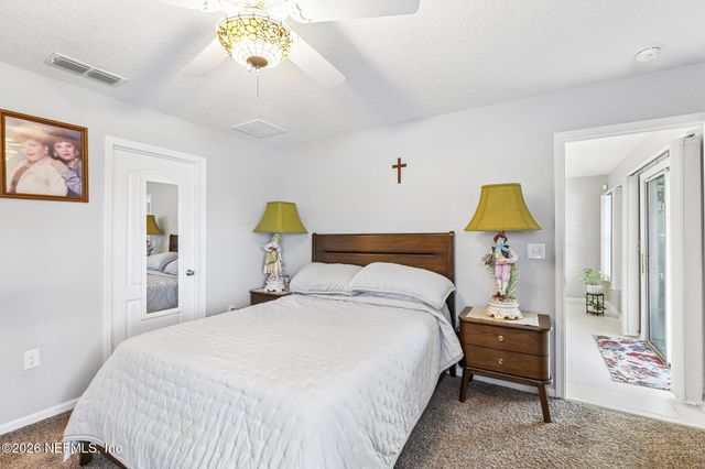 8153 MEADOW WALK Lane, Jacksonville, FL 32256