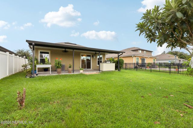 8153 MEADOW WALK Lane, Jacksonville, FL 32256