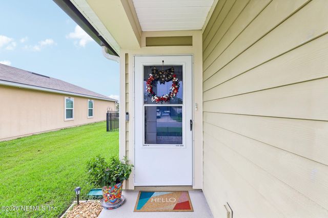 8153 MEADOW WALK Lane, Jacksonville, FL 32256