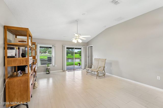 8153 MEADOW WALK Lane, Jacksonville, FL 32256