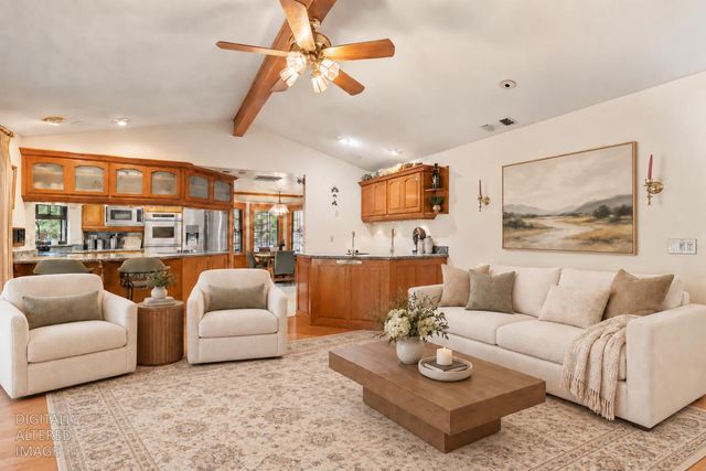 2952 Royce Dr, Rescue, CA 95672