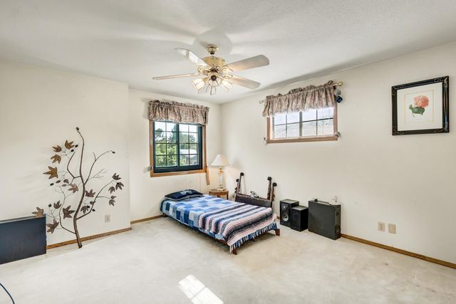2952 Royce Dr, Rescue, CA 95672