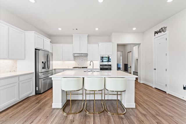 21 Cassena Grove Drive, Tomball, TX 77375