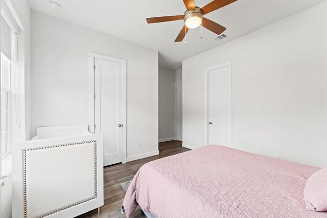 21 Cassena Grove Drive, Tomball, TX 77375