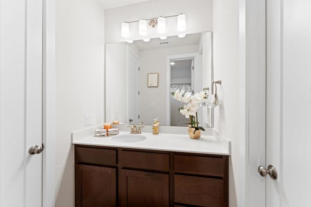 21 Cassena Grove Drive, Tomball, TX 77375