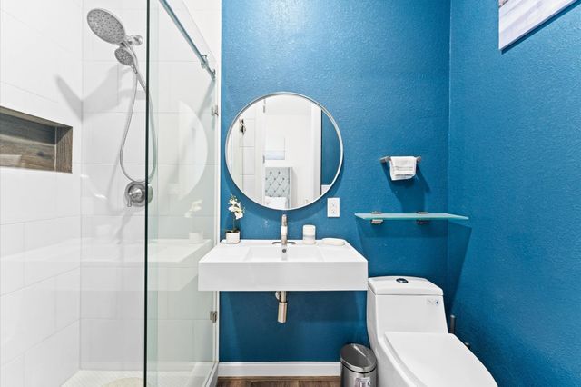 21 Cassena Grove Drive, Tomball, TX 77375