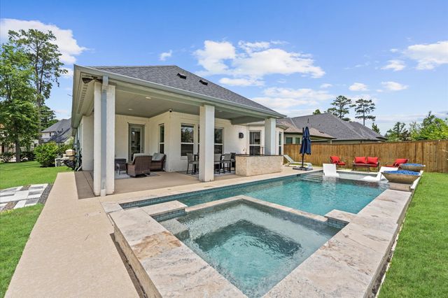 21 Cassena Grove Drive, Tomball, TX 77375