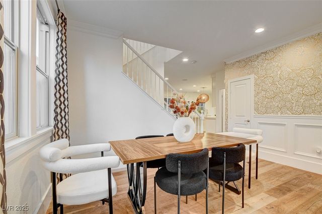 10410 Ashlar Point Way, Las Vegas, NV 89135