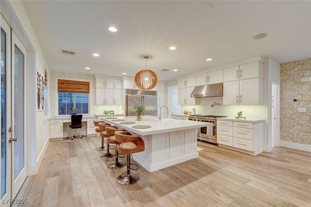 10410 Ashlar Point Way, Las Vegas, NV 89135