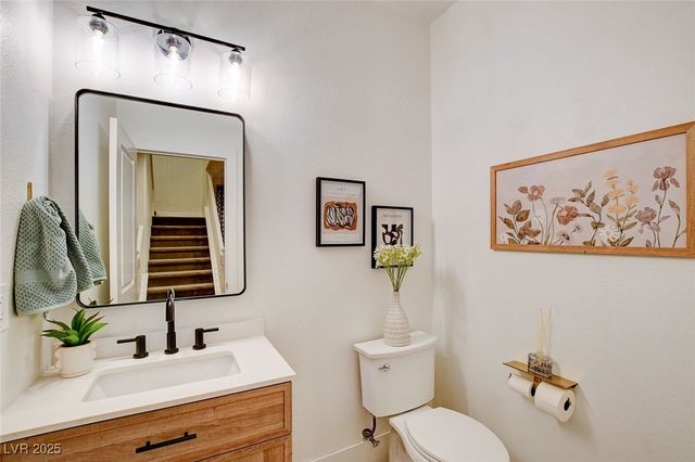 10410 Ashlar Point Way, Las Vegas, NV 89135