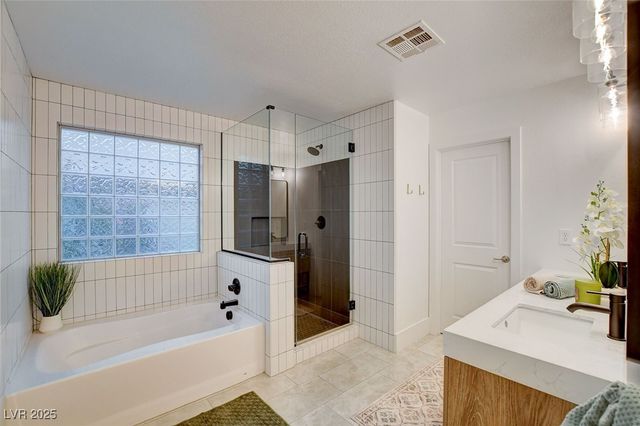 10410 Ashlar Point Way, Las Vegas, NV 89135