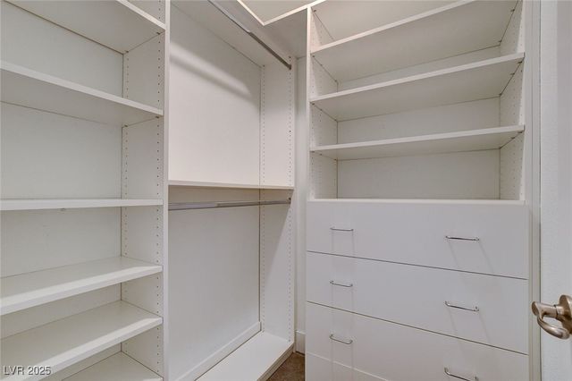 10410 Ashlar Point Way, Las Vegas, NV 89135