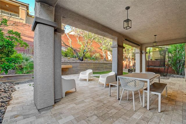 10410 Ashlar Point Way, Las Vegas, NV 89135