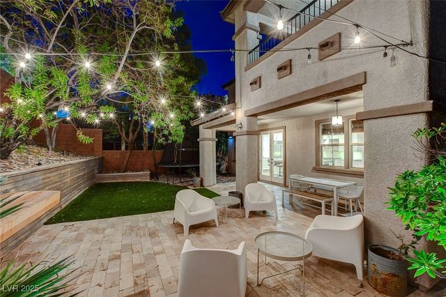 10410 Ashlar Point Way, Las Vegas, NV 89135