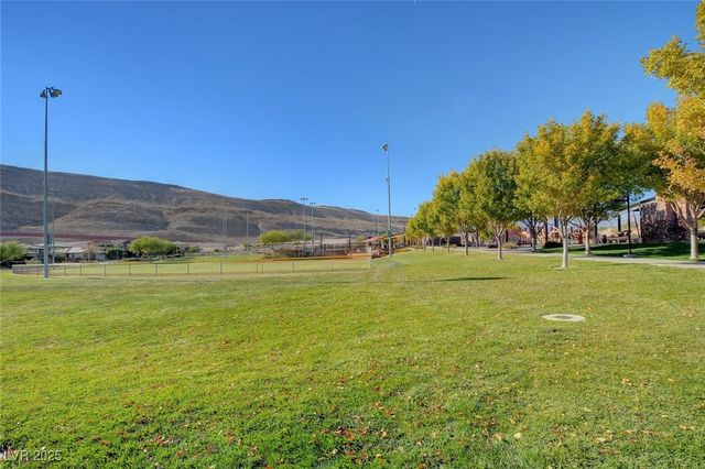 10410 Ashlar Point Way, Las Vegas, NV 89135