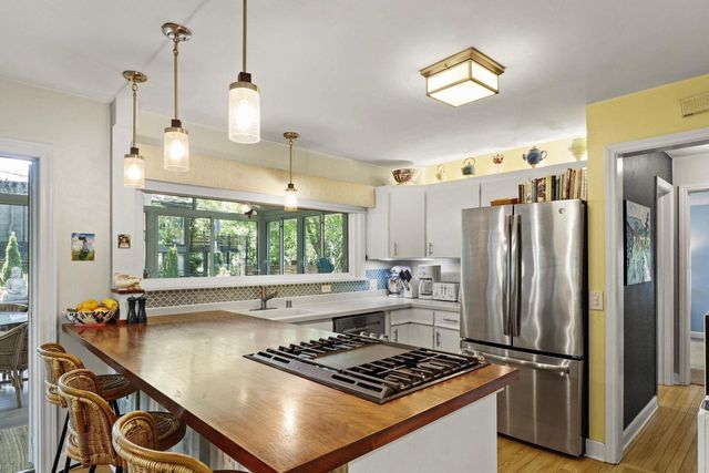 4016 Hiawatha Drive, Madison, WI 53711