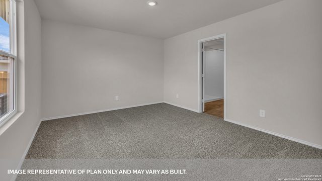 242 SURREY OAKS, Maxwell, TX 78656