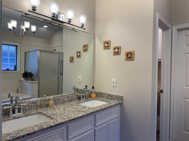 212 Live Oak Lane, Friendswood, TX 77546