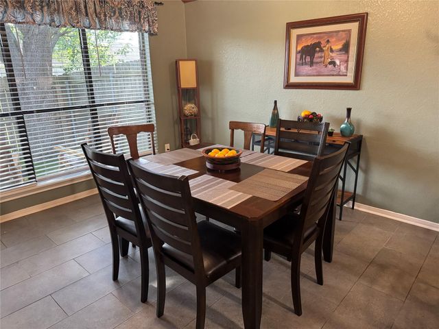 212 Live Oak Lane, Friendswood, TX 77546