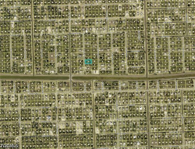 6006 Pat AVE N, Lehigh Acres, FL 33971