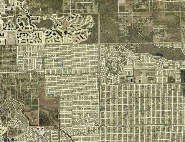 6006 Pat AVE N, Lehigh Acres, FL 33971