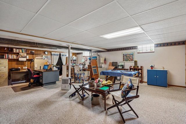 5619 S Illinois AVENUE, Cudahy, WI 53110