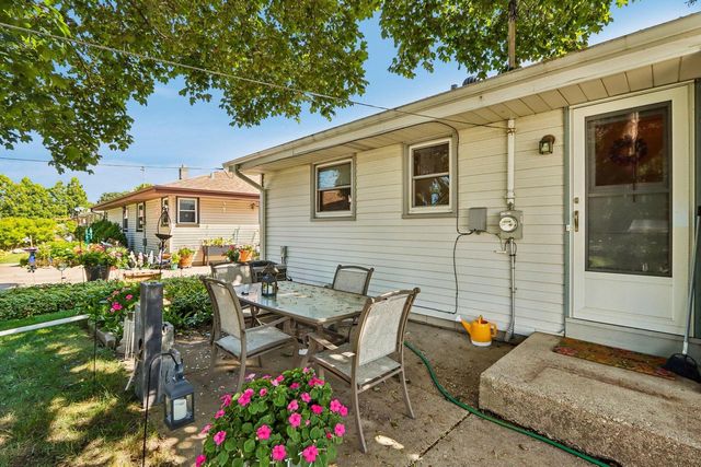 5619 S Illinois AVENUE, Cudahy, WI 53110