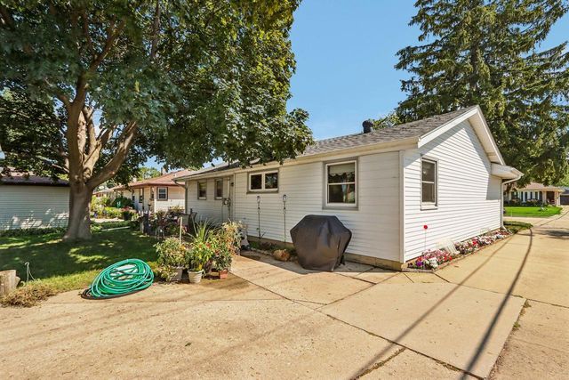 5619 S Illinois AVENUE, Cudahy, WI 53110