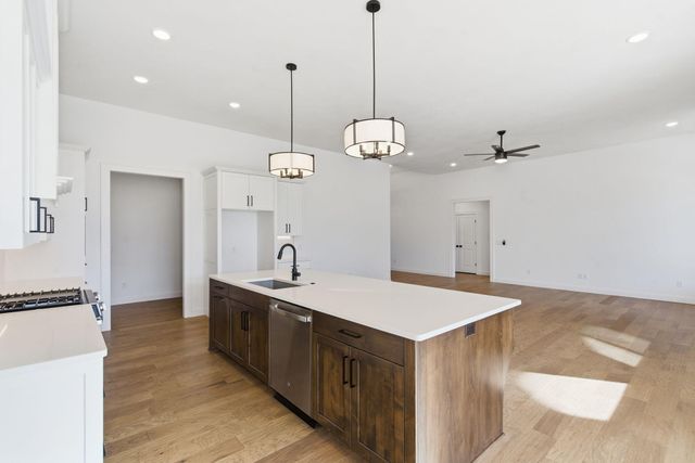 2067 N Silver Charm Avenue, Springfield, MO 65802