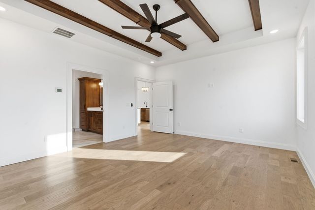 2067 N Silver Charm Avenue, Springfield, MO 65802