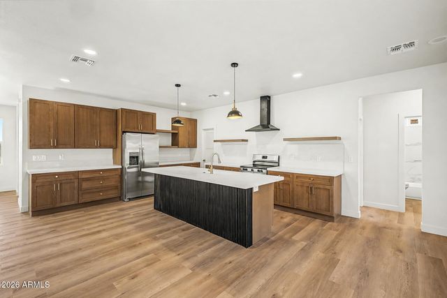 8769 W REVENTON Drive, Arizona City, AZ 85123