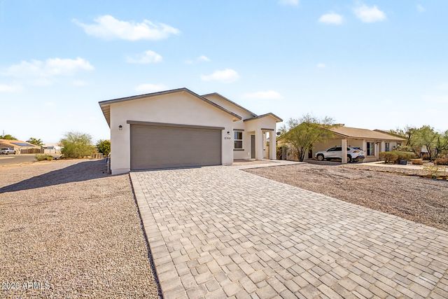 8769 W REVENTON Drive, Arizona City, AZ 85123