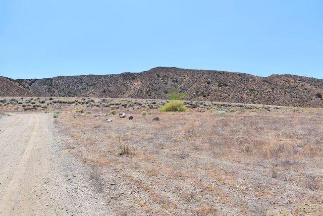 Vic Avenue M & 91 St West, Palmdale, CA 93551