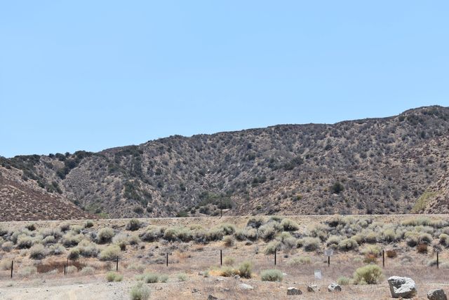 Vic Avenue M & 91 St West, Palmdale, CA 93551