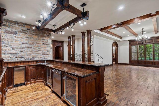 989 Middle Fork Trail, Suwanee, GA 30024