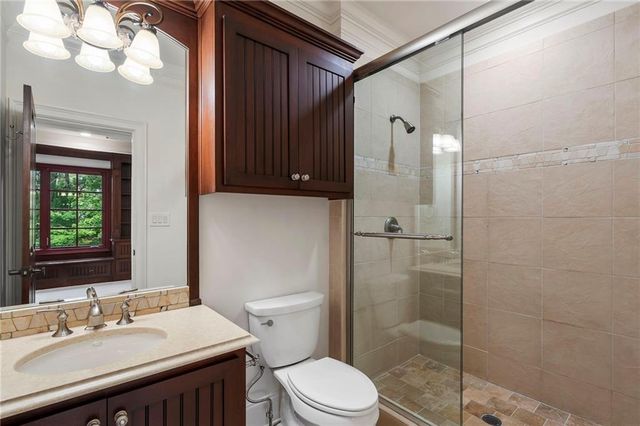 989 Middle Fork Trail, Suwanee, GA 30024