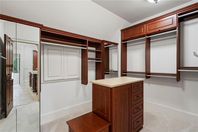 989 Middle Fork Trail, Suwanee, GA 30024