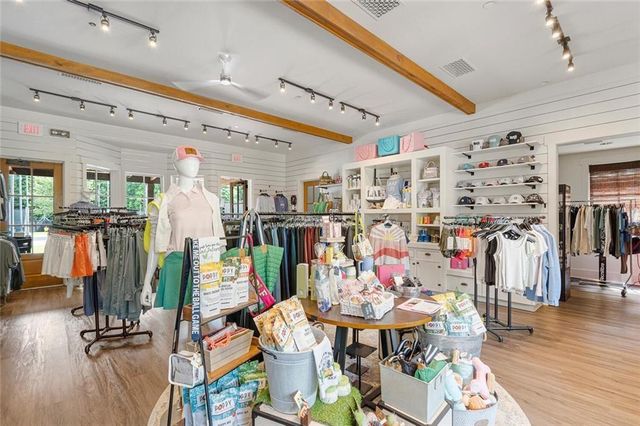 989 Middle Fork Trail, Suwanee, GA 30024