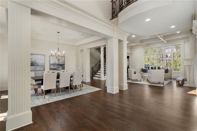 989 Middle Fork Trail, Suwanee, GA 30024