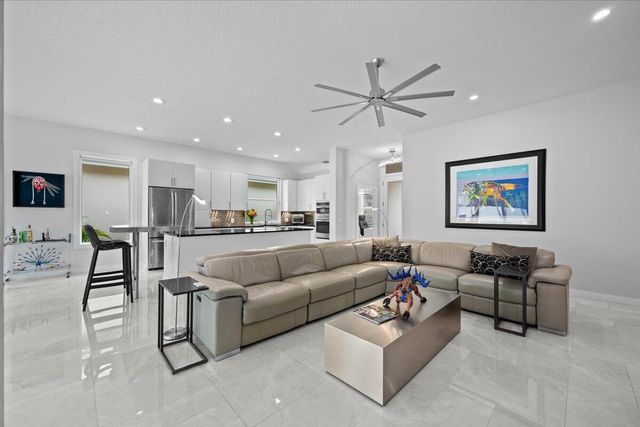 169 Hampton Circle, Jupiter, FL 33458