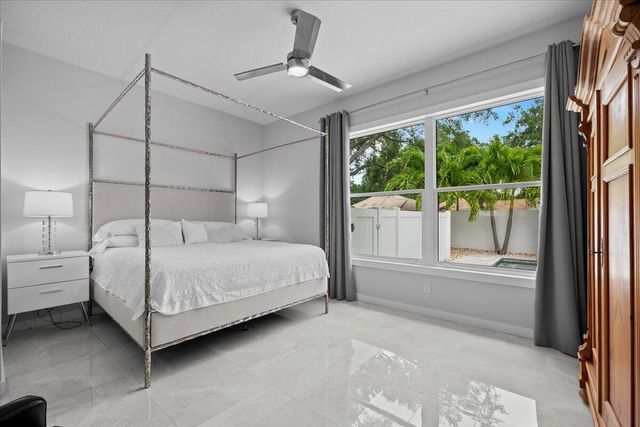 169 Hampton Circle, Jupiter, FL 33458