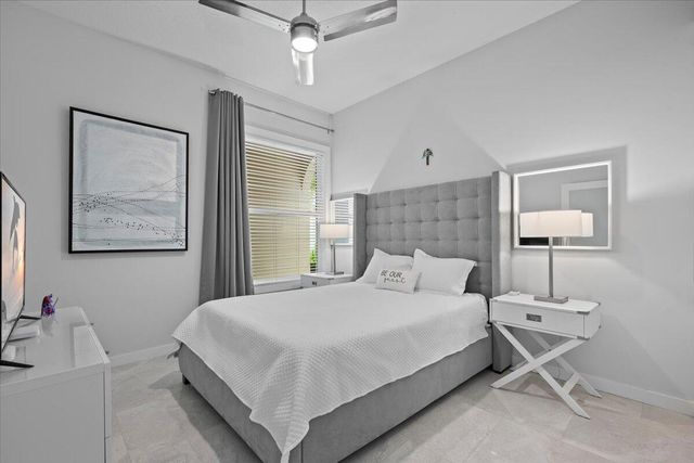 169 Hampton Circle, Jupiter, FL 33458