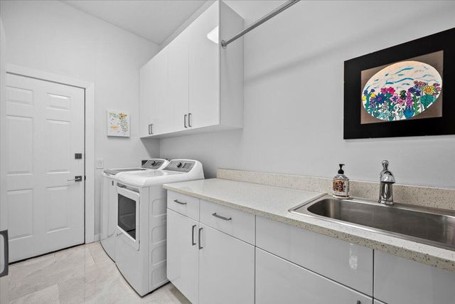 169 Hampton Circle, Jupiter, FL 33458