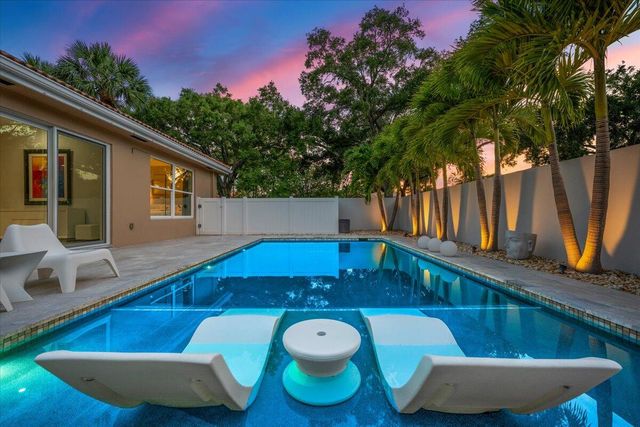 169 Hampton Circle, Jupiter, FL 33458